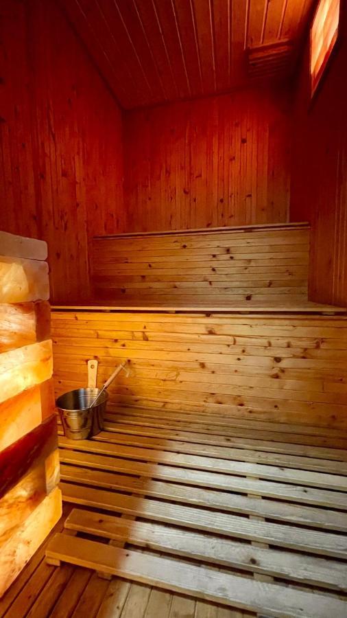 Sztar Motel Etterem Balassagyarmat Exteriér fotografie